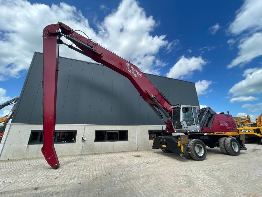 Fuchs MHL380 -- MHL 380 -- 21 mtr reach - Перегружатель: фото 5 Fuchs MHL380 -- MHL 380 -- 21 mtr reach - Перегружатель: фото 5