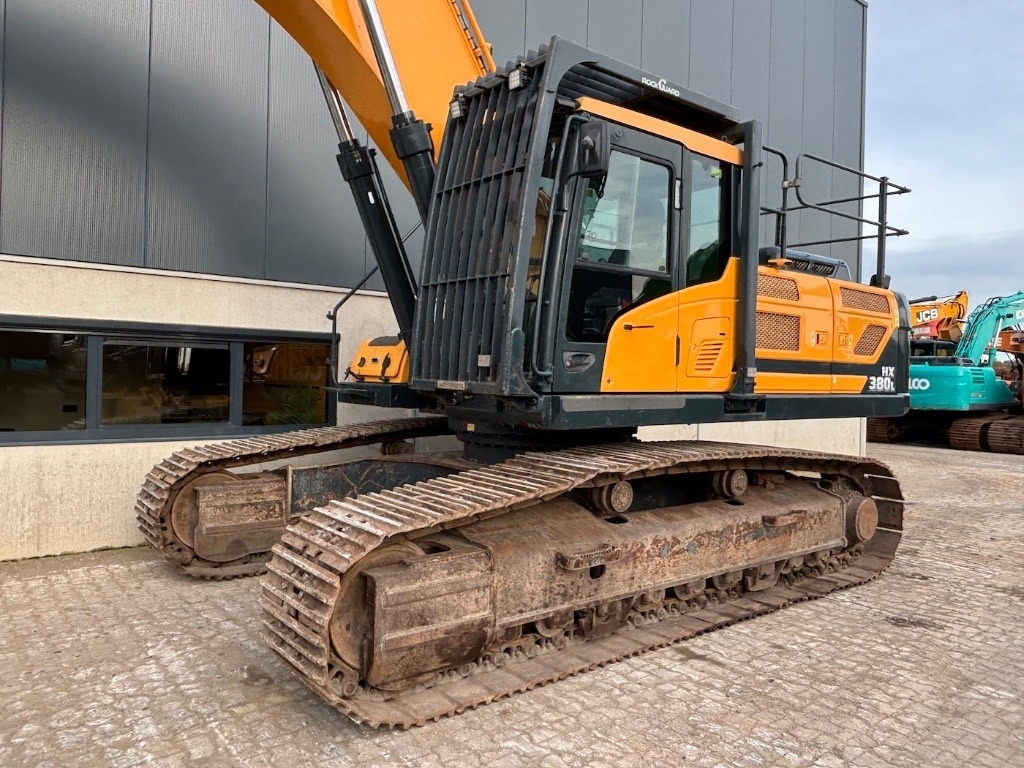 Гусеничный экскаватор Hyundai HX 380 L - HX380 - HX 330: фото 13 Гусеничный экскаватор Hyundai HX 380 L - HX380 - HX 330: фото 13