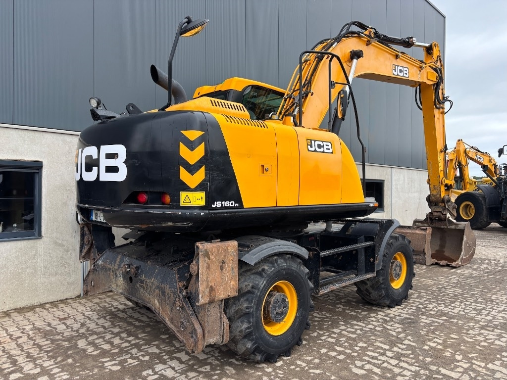 JCB JS 160 W - Колёсный экскаватор: фото 5 JCB JS 160 W - Колёсный экскаватор: фото 5