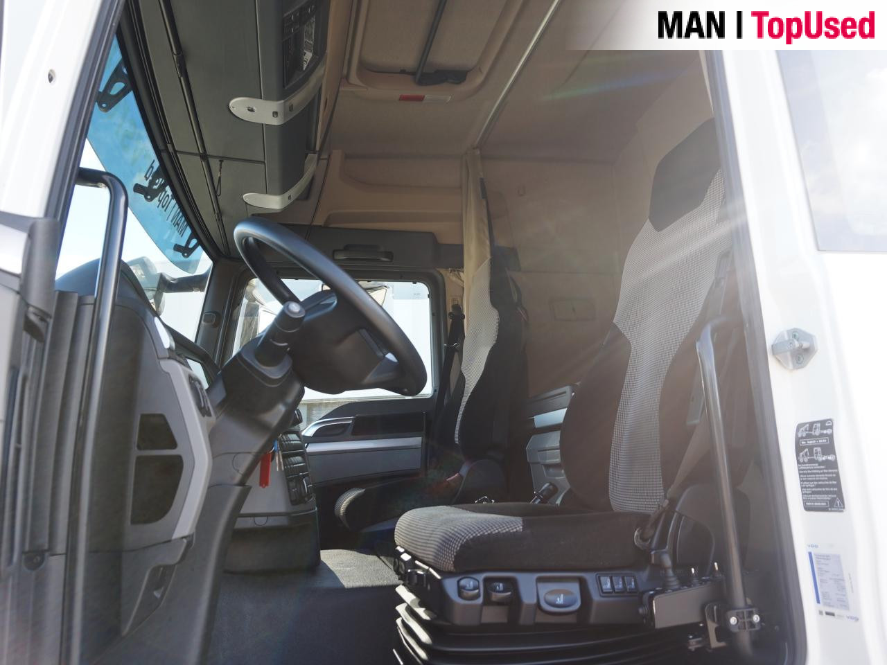 MAN TGS 26.460 6X2-4 BL Abroll Kipper - Самосвал: фото 5 MAN TGS 26.460 6X2-4 BL Abroll Kipper - Самосвал: фото 5