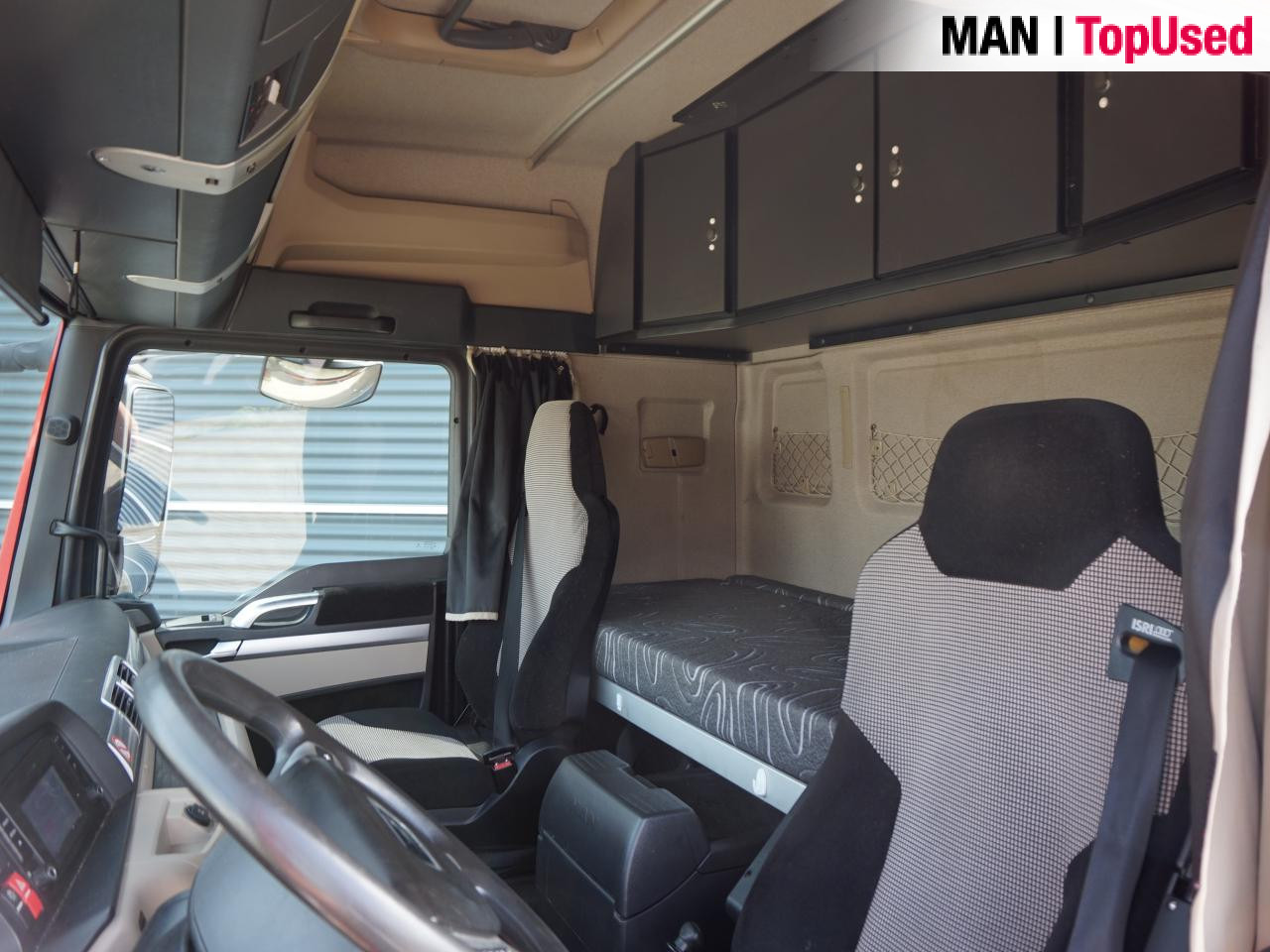 MAN TGX 18.420 4X2 BLS / PTO / ADR EXIII / EURO 6 - Тягач: фото 4 MAN TGX 18.420 4X2 BLS / PTO / ADR EXIII / EURO 6 - Тягач: фото 4