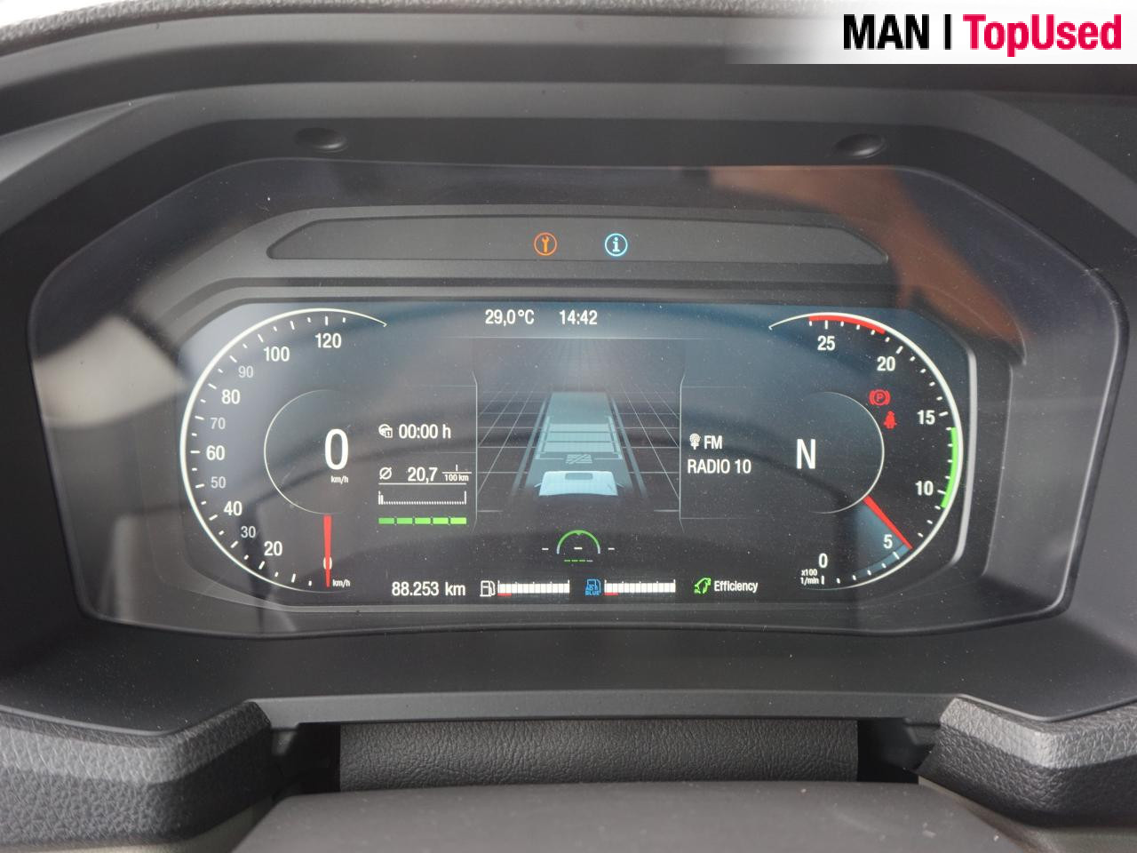MAN TGX 18.520 4x2 BL SA / GX / 2 Tanks / OptieView - Тягач: фото 4 MAN TGX 18.520 4x2 BL SA / GX / 2 Tanks / OptieView - Тягач: фото 4
