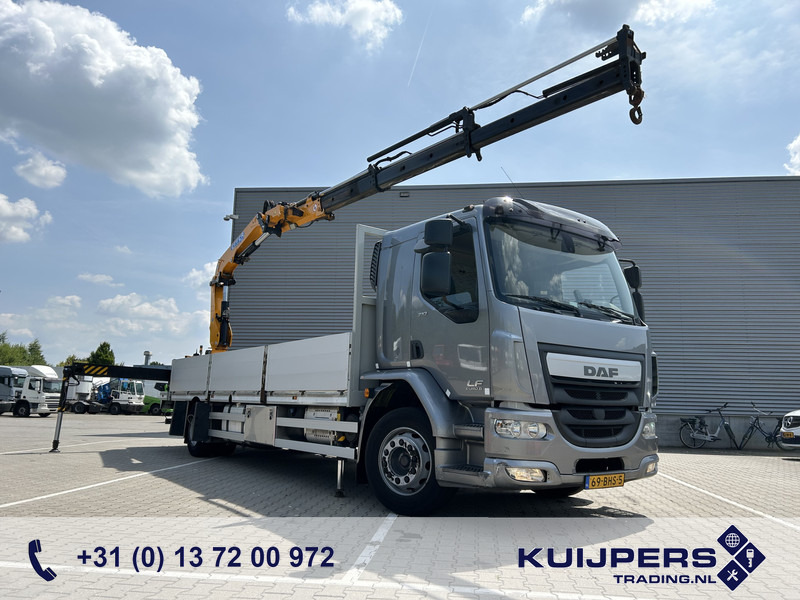 DAF LF 310 FA / Effer 175.2/3s Crane / 728 dkm / Flat Bed / APK TUV 10-25 - Автоманипулятор: фото 1 DAF LF 310 FA / Effer 175.2/3s Crane / 728 dkm / Flat Bed / APK TUV 10-25 - Автоманипулятор: фото 1