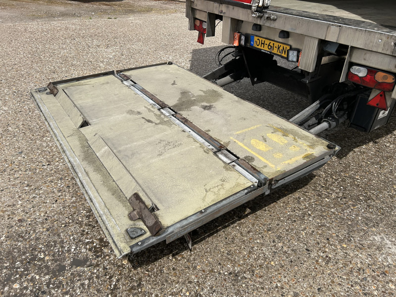 H.T.F. HZO 39 / Carrier Vector 1800 Frigo / Flowers / Loadlift 2500 kg / NL Trailer - Полуприцеп-рефрижератор: фото 5 H.T.F. HZO 39 / Carrier Vector 1800 Frigo / Flowers / Loadlift 2500 kg / NL Trailer - Полуприцеп-рефрижератор: фото 5