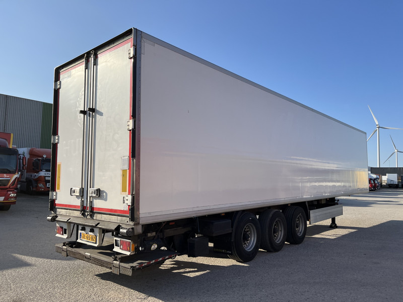 Krone Cool Liner / Carrier Vector 1850 mt / Frigo Box / Loadlift / NL Trail - Полуприцеп-рефрижератор: фото 2 Krone Cool Liner / Carrier Vector 1850 mt / Frigo Box / Loadlift / NL Trail - Полуприцеп-рефрижератор: фото 2