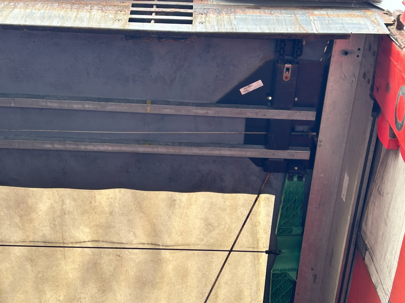 Krone Profi Liner / Mega / Curtainside / BPW Drum / NL Trailer - Тентованный полуприцеп: фото 4 Krone Profi Liner / Mega / Curtainside / BPW Drum / NL Trailer - Тентованный полуприцеп: фото 4