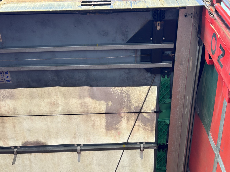 Krone Profi Liner / Mega / Curtainside / BPW Drum / NL Trailer - Тентованный полуприцеп: фото 4 Krone Profi Liner / Mega / Curtainside / BPW Drum / NL Trailer - Тентованный полуприцеп: фото 4