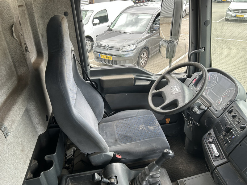 MAN TGL 12.180 E4 / Manual / 12 Ton / 605 dkm / Box / Loadlift / APK TUV 04-26 - Грузовик с закрытым кузовом: фото 3 MAN TGL 12.180 E4 / Manual / 12 Ton / 605 dkm / Box / Loadlift / APK TUV 04-26 - Грузовик с закрытым кузовом: фото 3
