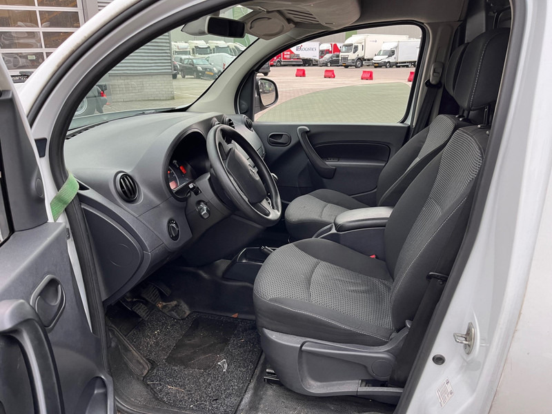 Mercedes-Benz Citan 109 CDI / Extra Lang / UNFALL / DAMAGE - Легковой фургон: фото 5 Mercedes-Benz Citan 109 CDI / Extra Lang / UNFALL / DAMAGE - Легковой фургон: фото 5
