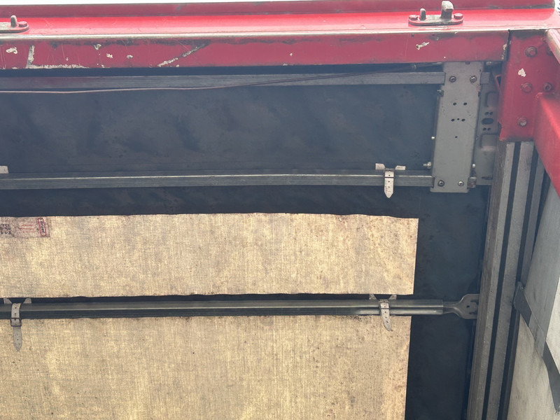 Pacton T3-001 / Curtainside Trailer / BPW Drum / APK TUV 03-26 - Тентованный полуприцеп: фото 4 Pacton T3-001 / Curtainside Trailer / BPW Drum / APK TUV 03-26 - Тентованный полуприцеп: фото 4
