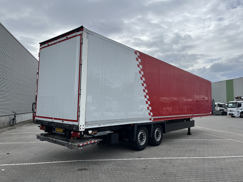Schmitz Cargobull SCB S2 / Box Trailer / 2 axle / Loadlift / APK TUV 04-26 - Полуприцеп-фургон: фото 2 Schmitz Cargobull SCB S2 / Box Trailer / 2 axle / Loadlift / APK TUV 04-26 - Полуприцеп-фургон: фото 2