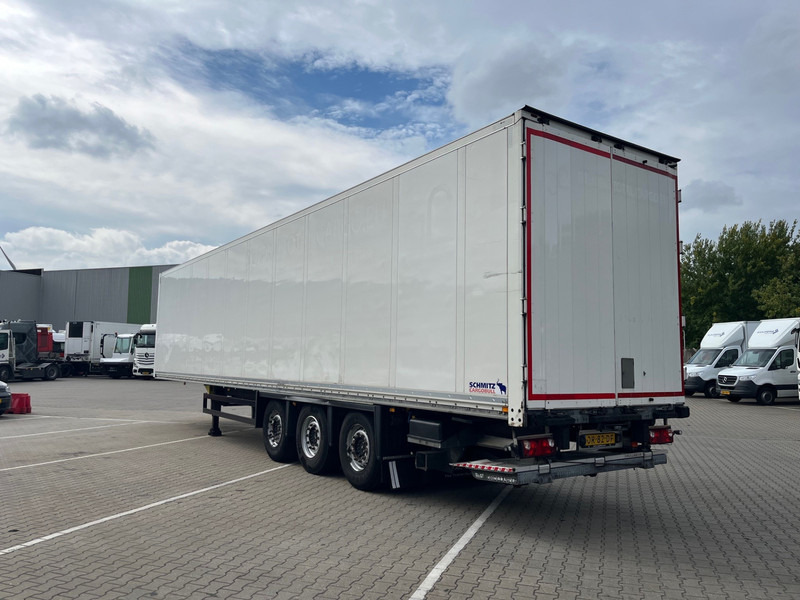 Schmitz Cargobull SCB / S3B Box Trailer / Loadlift / APK TUV 02-26 - Полуприцеп-фургон: фото 2 Schmitz Cargobull SCB / S3B Box Trailer / Loadlift / APK TUV 02-26 - Полуприцеп-фургон: фото 2