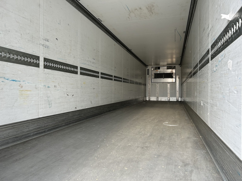 Schmitz Cargobull SCB S3B / Carrier Vector 1950 / Frigo Box / Loadlift / APK TUV 03-26 - Полуприцеп-рефрижератор: фото 3 Schmitz Cargobull SCB S3B / Carrier Vector 1950 / Frigo Box / Loadlift / APK TUV 03-26 - Полуприцеп-рефрижератор: фото 3