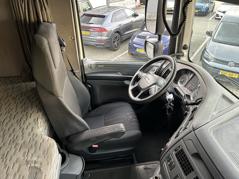 DAF XF 440 FT SC / Smart Tacho V2 / 2 Tanks / Stand Klima / APK TUV 05-26 - Тягач: фото 3 DAF XF 440 FT SC / Smart Tacho V2 / 2 Tanks / Stand Klima / APK TUV 05-26 - Тягач: фото 3