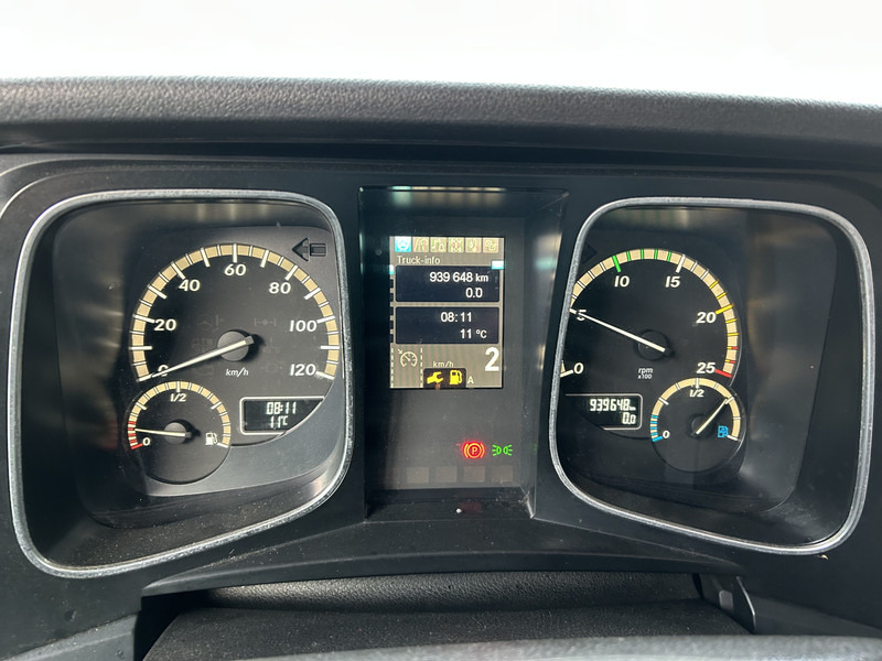 Mercedes-Benz Actros 1842 StreamSpace / 939 dkm / 2 Tanks / NL Truck - Тягач: фото 4 Mercedes-Benz Actros 1842 StreamSpace / 939 dkm / 2 Tanks / NL Truck - Тягач: фото 4