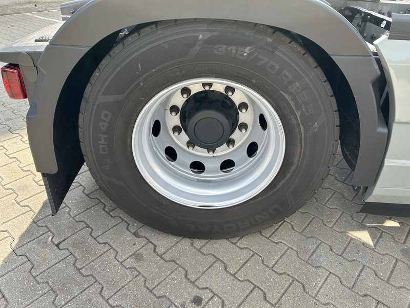 Тягач Volvo FH 500 Globetrotter XL / VEB+ / 2 Tanks / New Tacho V2 / APK TUV 07-26: фото 11