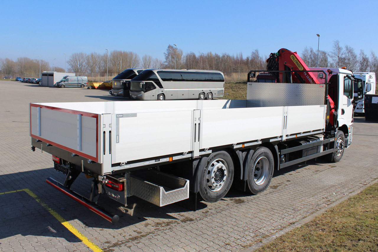 MAN TGM 26.320 6×2-4 PK19.001SLD5 Brädgårdsbil - Грузовик бортовой/ Платформа, Автоманипулятор: фото 3 MAN TGM 26.320 6×2-4 PK19.001SLD5 Brädgårdsbil - Грузовик бортовой/ Платформа, Автоманипулятор: фото 3