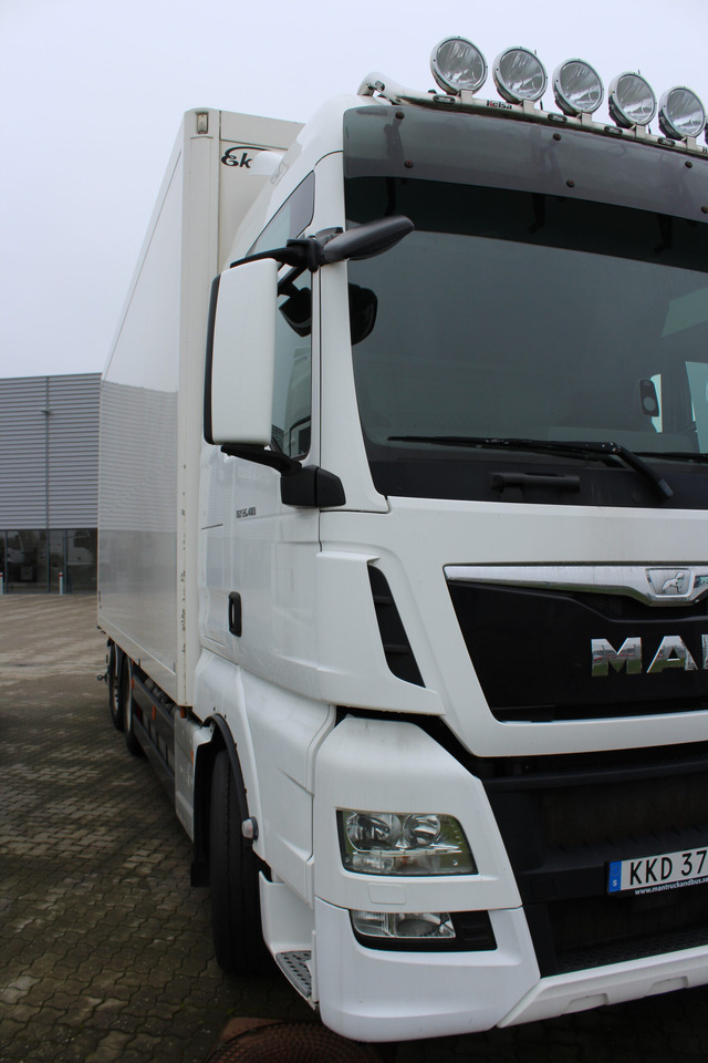 MAN TGX 26.480 6×2-4 Skåp/Fjärr - Грузовик с закрытым кузовом: фото 2 MAN TGX 26.480 6×2-4 Skåp/Fjärr - Грузовик с закрытым кузовом: фото 2