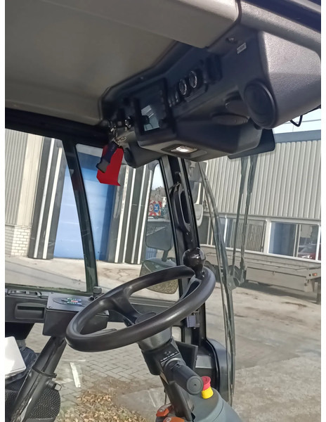 Подметально-уборочная машина Mathieu MC210 Azura MC210: фото 12