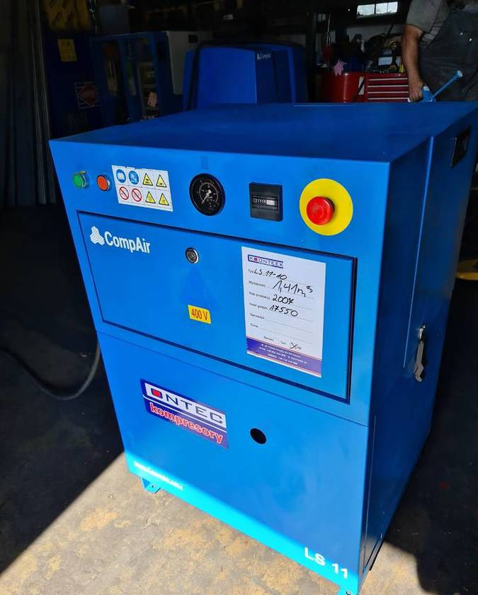 Kompresor śrubowy COMPAIR LS 11, 11 kw - Воздушный компрессор: фото 1 Kompresor śrubowy COMPAIR LS 11, 11 kw - Воздушный компрессор: фото 1