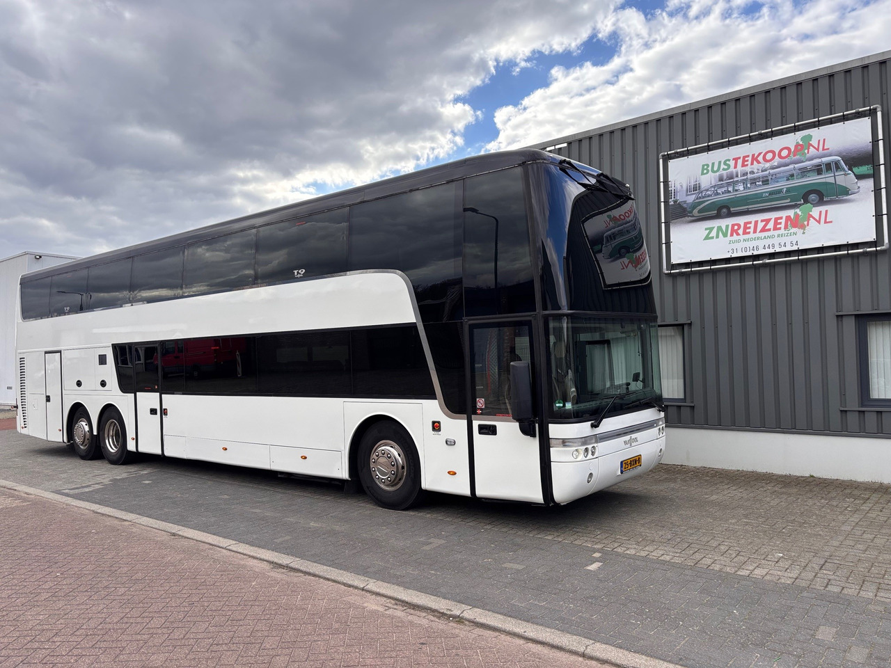 Vanhool Vanhool T927 Astromega EURO 5 Dubbeldekker 90 pax - Двухэтажный автобус: фото 2 Vanhool Vanhool T927 Astromega EURO 5 Dubbeldekker 90 pax - Двухэтажный автобус: фото 2