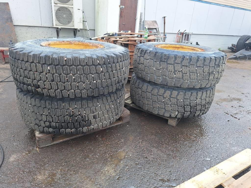 Michelin 17.5R-25 Renkaat 4kpl - Шина для Строительной техники: фото 1 Michelin 17.5R-25 Renkaat 4kpl - Шина для Строительной техники: фото 1