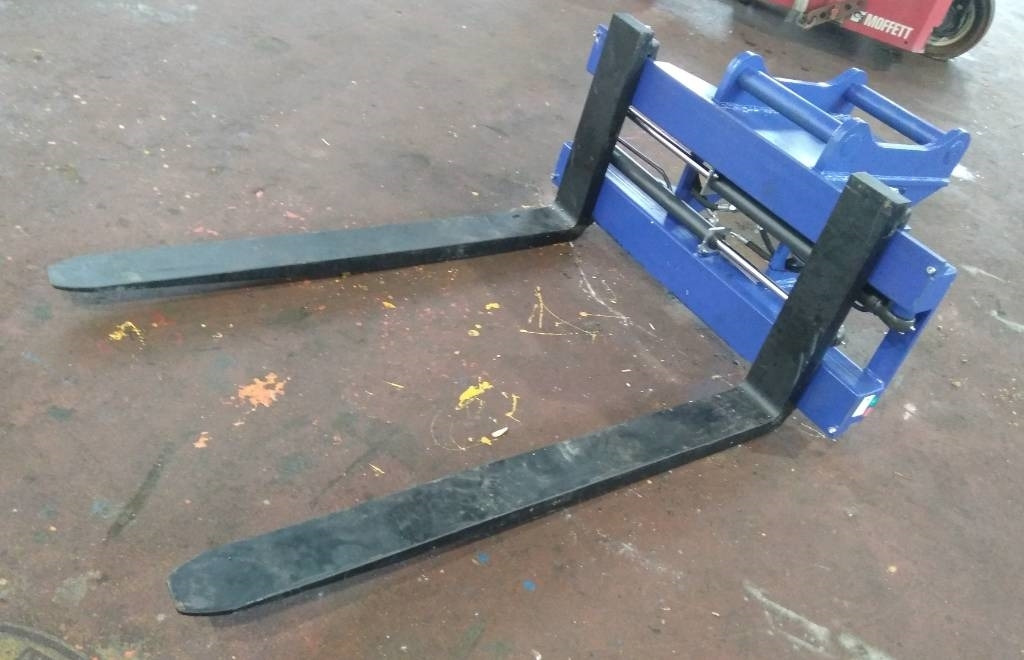 T-Steel Hydrauliset trukkipiikit 5T - Вилы для Строительной техники: фото 1 T-Steel Hydrauliset trukkipiikit 5T - Вилы для Строительной техники: фото 1