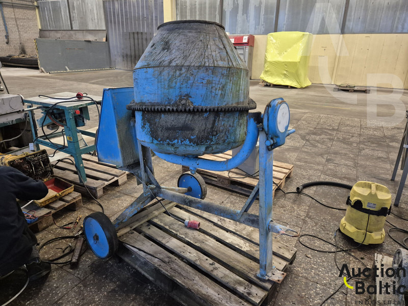 Agro-Wikt BWA 200 - Бетономешалка: фото 3 Agro-Wikt BWA 200 - Бетономешалка: фото 3