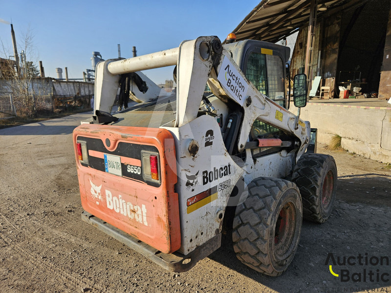 Bobcat S 650 - Мини-погрузчик с бортовым поворотом: фото 4 Bobcat S 650 - Мини-погрузчик с бортовым поворотом: фото 4