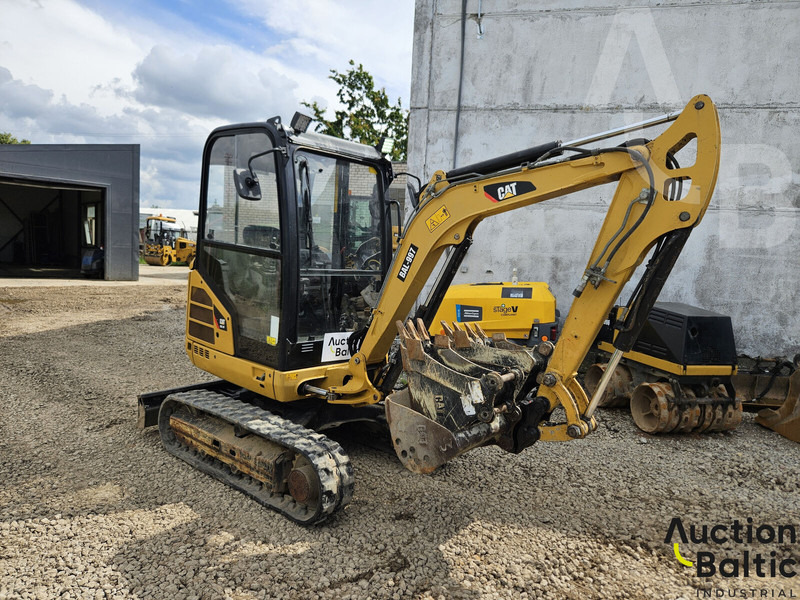 Caterpillar 302.4 D - Мини-экскаватор: фото 2 Caterpillar 302.4 D - Мини-экскаватор: фото 2