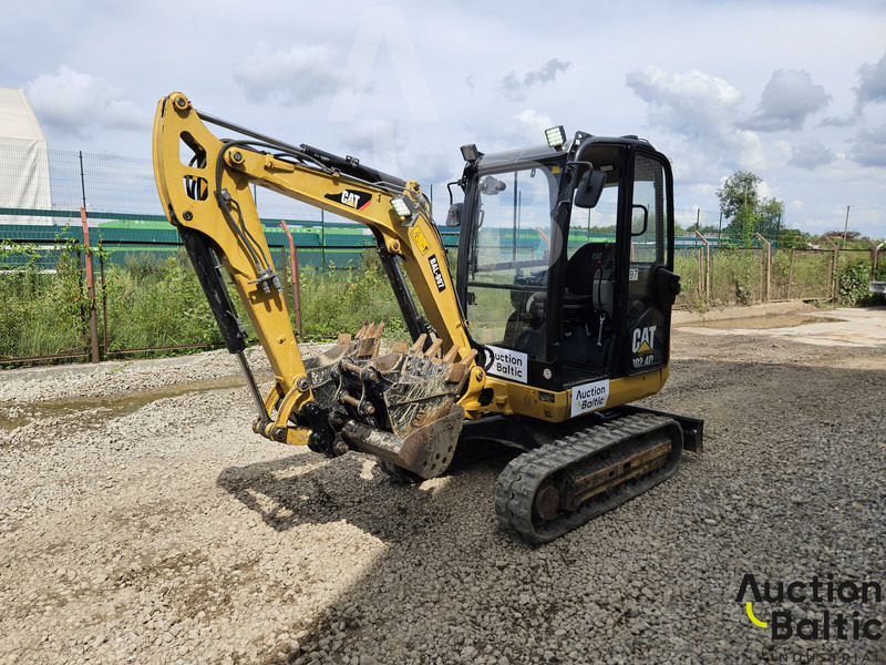 Caterpillar 302.4 D - Мини-экскаватор: фото 1 Caterpillar 302.4 D - Мини-экскаватор: фото 1