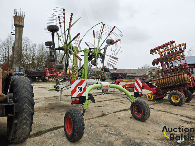 Claas Liner 2600 - Сеноворошилка: фото 4 Claas Liner 2600 - Сеноворошилка: фото 4