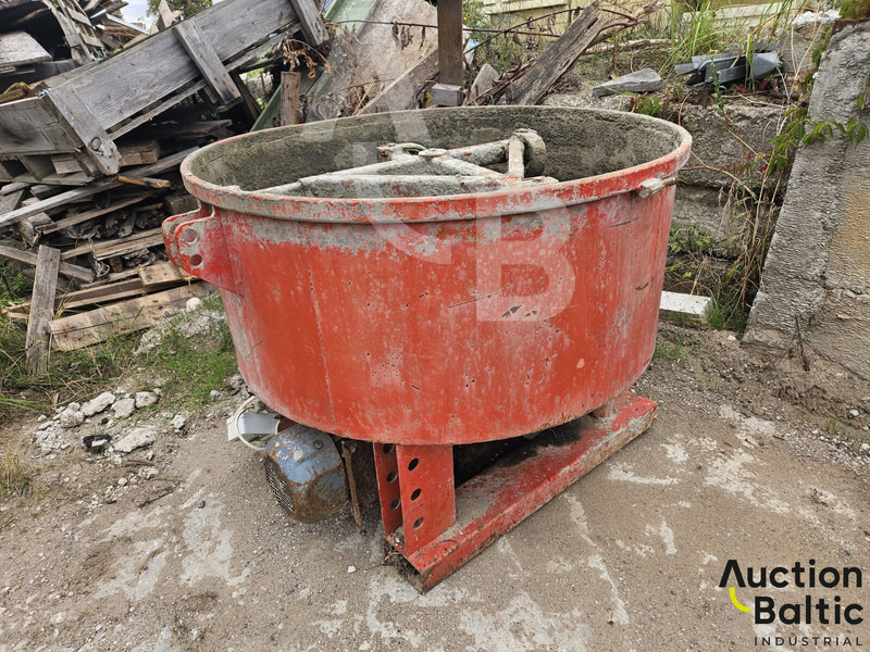 Concrete mixer - Бетономешалка: фото 2 Concrete mixer - Бетономешалка: фото 2