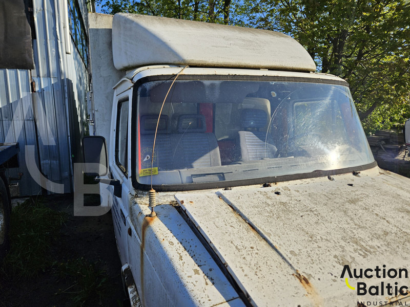 DAF V 400 - Фургон с закрытым кузовом: фото 3 DAF V 400 - Фургон с закрытым кузовом: фото 3