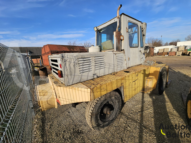 FORKLIFT - Внедорожный погрузчик: фото 4 FORKLIFT - Внедорожный погрузчик: фото 4