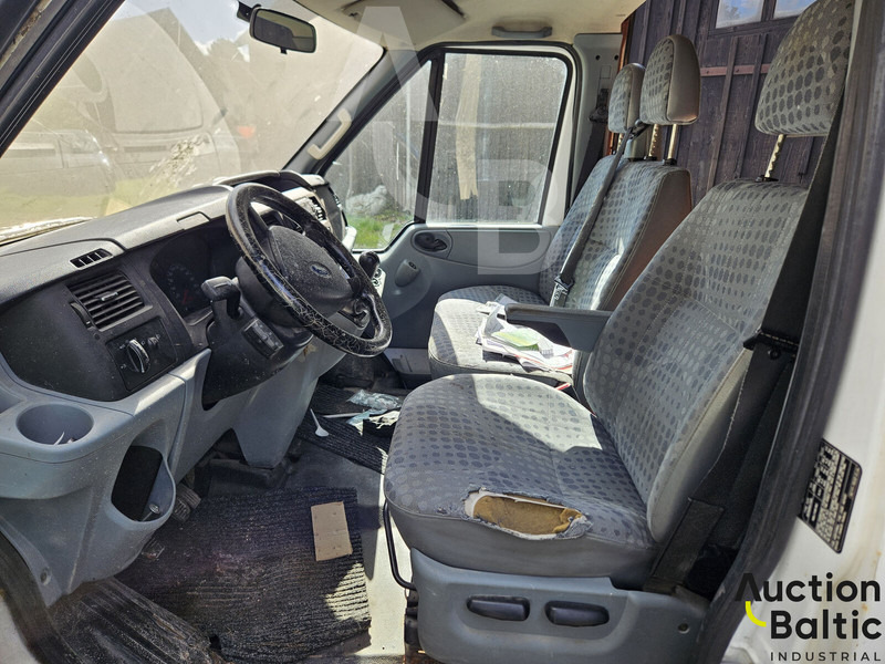 Ford Transit - Легковой фургон: фото 5 Ford Transit - Легковой фургон: фото 5