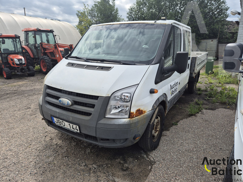 Ford Transit Tourneo - Малотоннажный бортовой грузовик: фото 2 Ford Transit Tourneo - Малотоннажный бортовой грузовик: фото 2