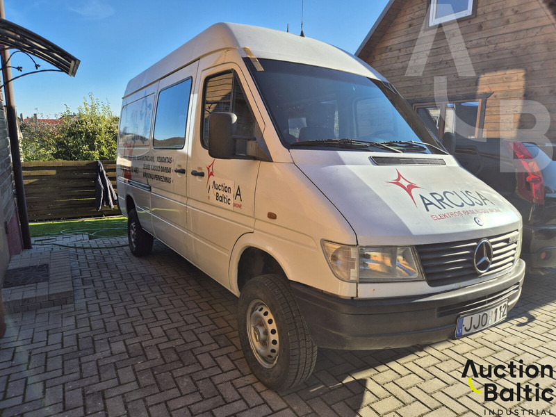 Mercedes-Benz 300-serie 312 D - Фургон: фото 2 Mercedes-Benz 300-serie 312 D - Фургон: фото 2