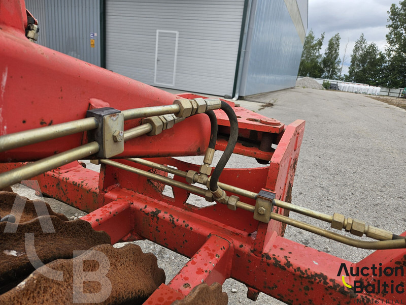 Полевой каток Gregoire Besson Gregoire-Besson DLRE 600: фото 10 Полевой каток Gregoire Besson Gregoire-Besson DLRE 600: фото 10