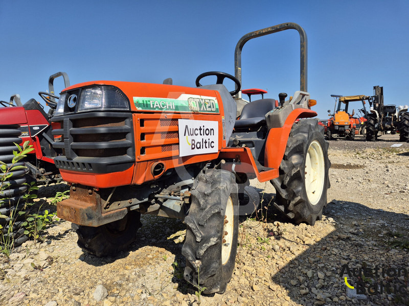 Hitachi CTX20 - Трактор: фото 1 Hitachi CTX20 - Трактор: фото 1