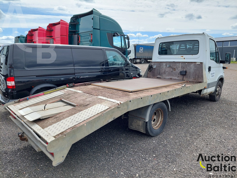 Iveco 35C 13 - Эвакуатор: фото 4 Iveco 35C 13 - Эвакуатор: фото 4