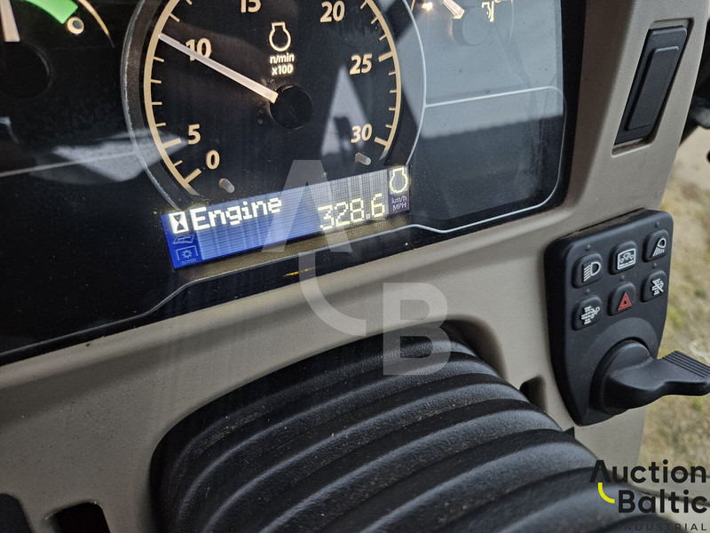 John Deere 4066 R - Трактор: фото 5 John Deere 4066 R - Трактор: фото 5