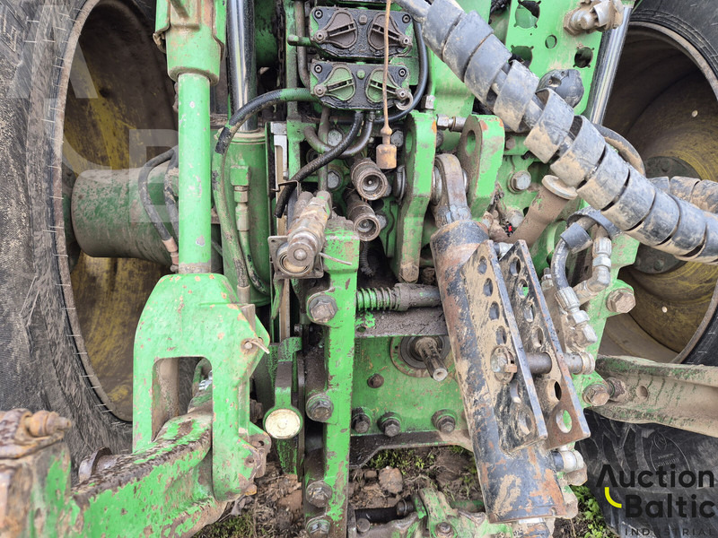 Трактор John Deere 7280 R: фото 17