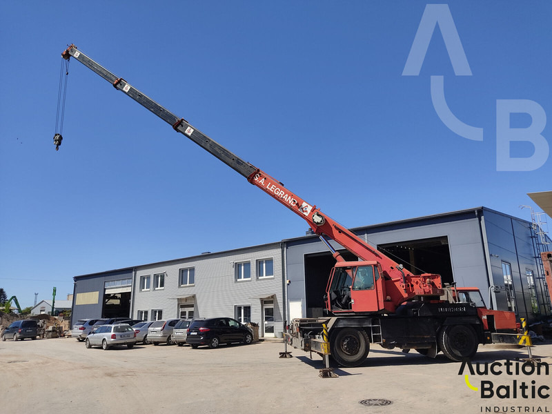 Liebherr LTM 1025 - Вседорожный кран: фото 1 Liebherr LTM 1025 - Вседорожный кран: фото 1