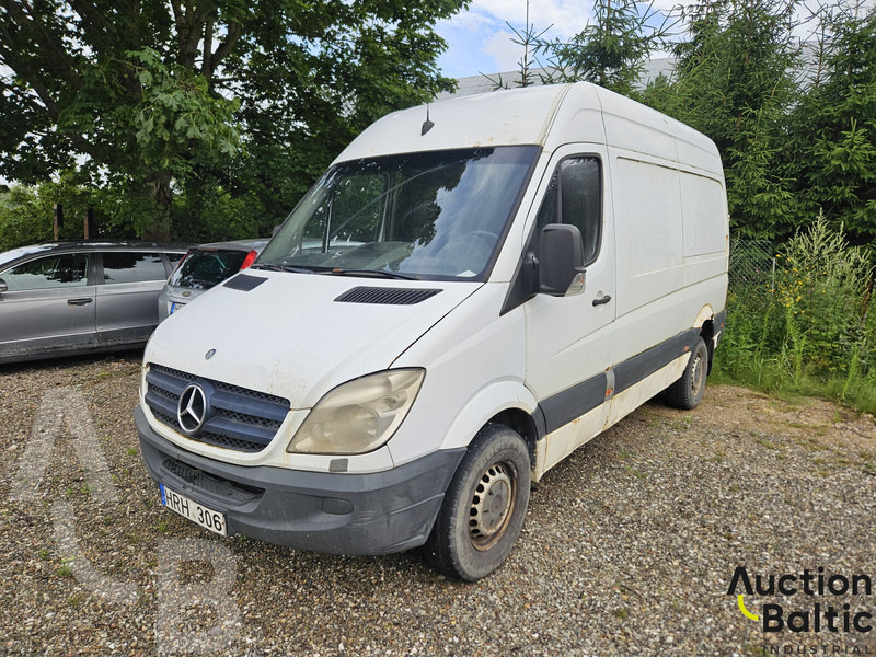 Mercedes-Benz 315cdi - Цельнометаллический фургон: фото 1 Mercedes-Benz 315cdi - Цельнометаллический фургон: фото 1