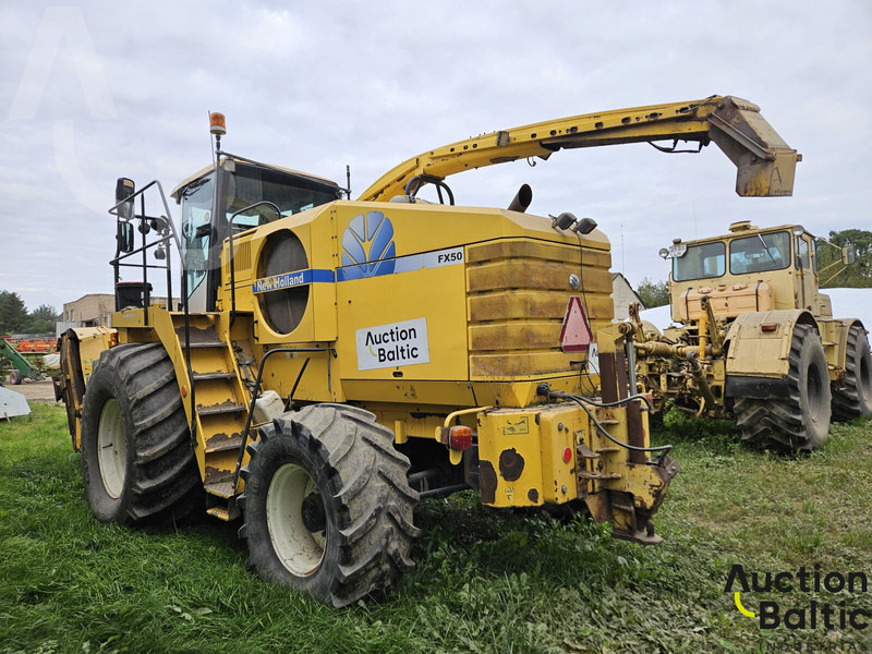 New Holland FX 50 - Кормоуборочный комбайн: фото 4 New Holland FX 50 - Кормоуборочный комбайн: фото 4