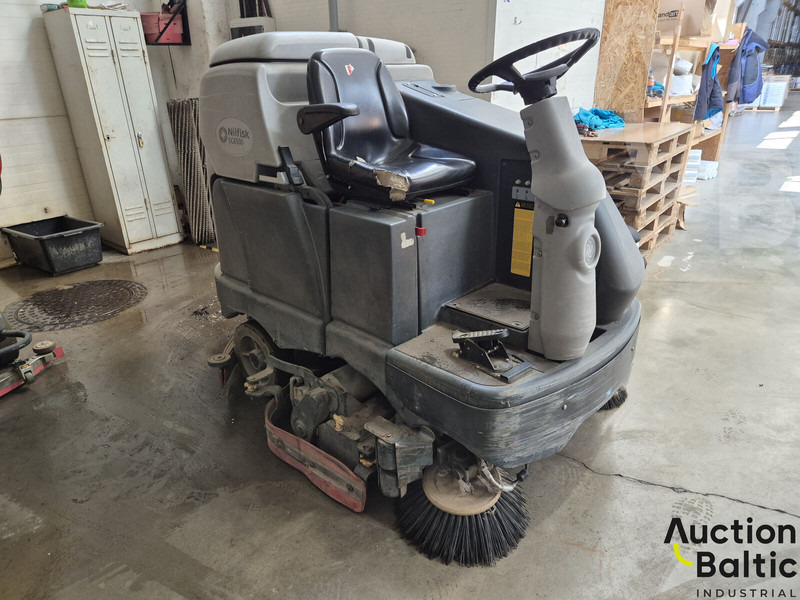 Nilfisk SC6500 - Подметально-уборочная машина: фото 1 Nilfisk SC6500 - Подметально-уборочная машина: фото 1