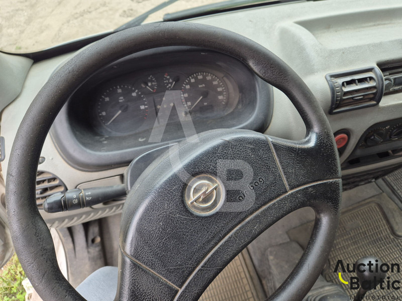 Легковой фургон Opel Movano: фото 6