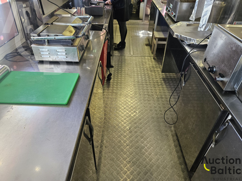 Прицеп для транспортировки пищевых продуктов Food trailer: фото 20 Прицеп для транспортировки пищевых продуктов Food trailer: фото 20