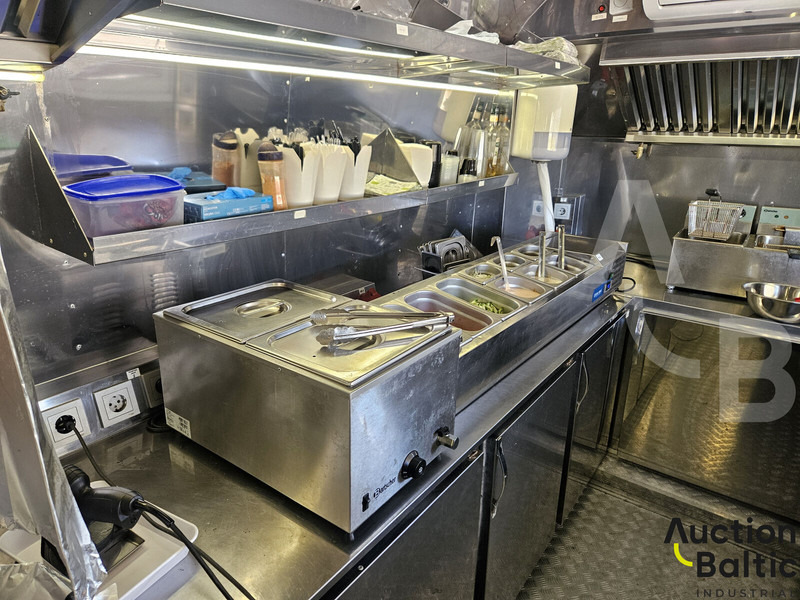 Прицеп для транспортировки пищевых продуктов Food trailer: фото 17 Прицеп для транспортировки пищевых продуктов Food trailer: фото 17